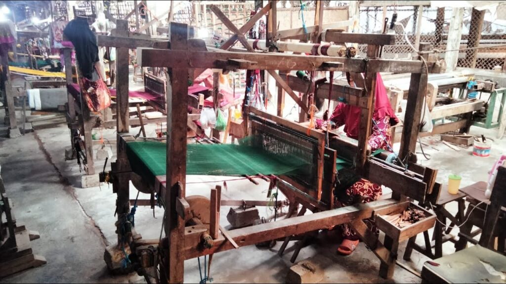 goyor sarong weaving process